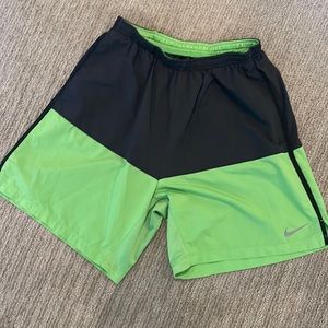 Nike Mens Medium Dri-Fit running short